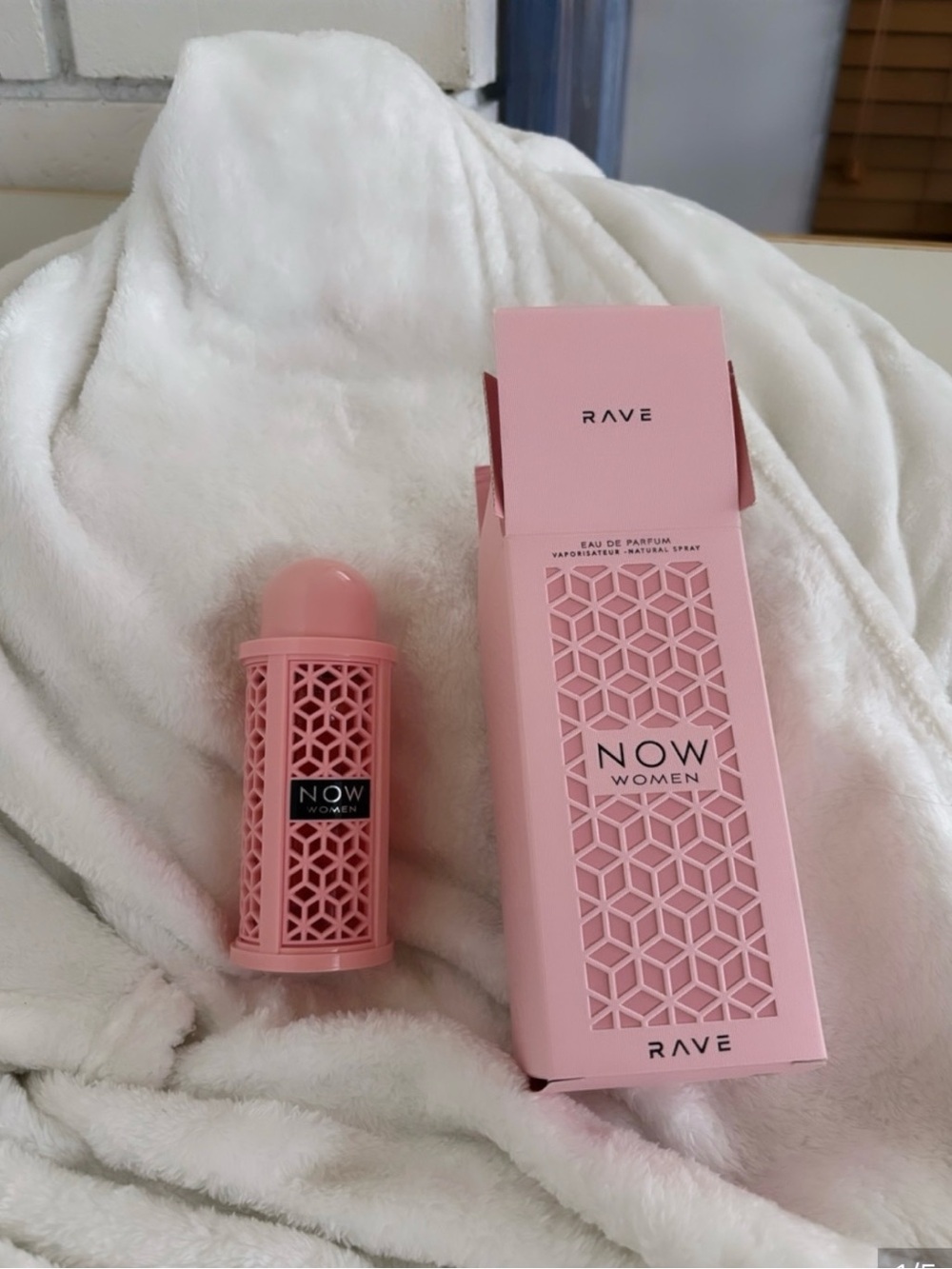 Pink RAVE NOW Women EDP – Lattafa